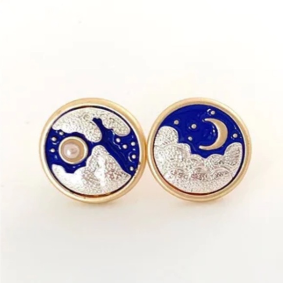 Sun and Moon Stud Earrings - Picture 3 of 3